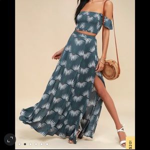 Lulu’s Trancoso Dusty Blue Floral Print Maxi Dress